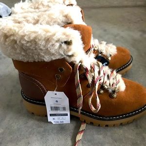 Brand new ladies winter snow boots